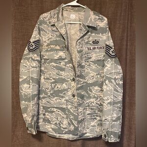 Military Authentic Battle Uniform Coat with Tsgt Chevrons 8415-01-536-4576-M 40L